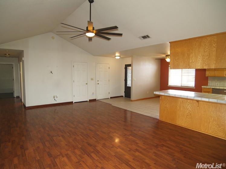 20305 Amethyst Dr, Hilmar, CA 95324 photo 3