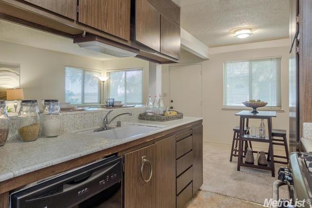 2720 Pole Line Rd #3, Davis, CA 95618 photo 14