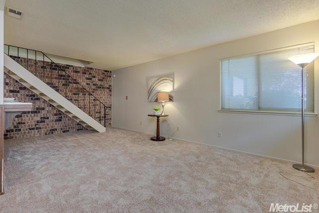 2720 Pole Line Rd #3, Davis, CA 95618 photo 4