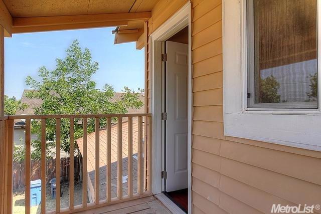 433 S Laurel St, Turlock, CA 95380 photo 17