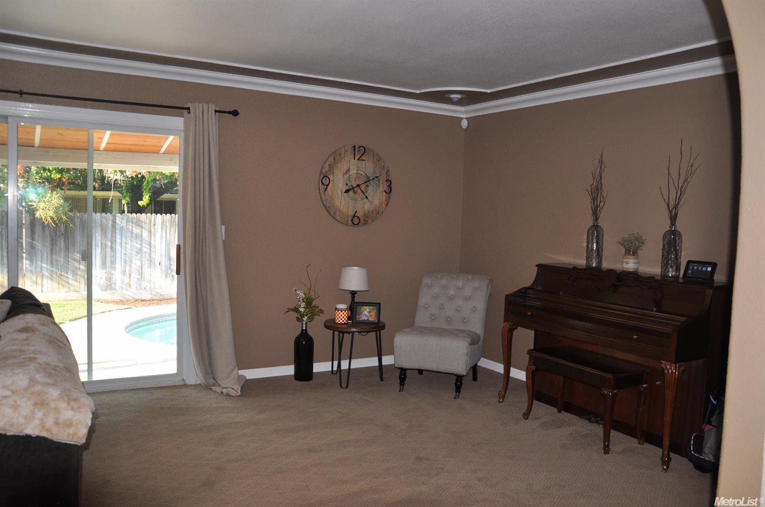 1545 Bay Meadows Dr, Modesto, CA 95350 photo 4