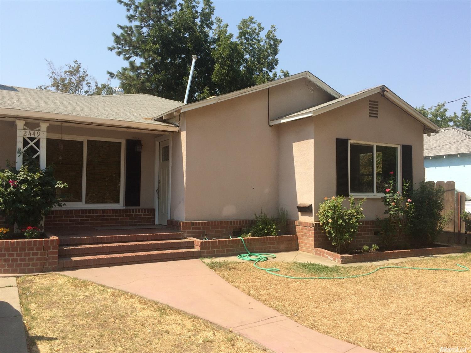 2449 4th Ave, Merced, CA 95340 photo 1