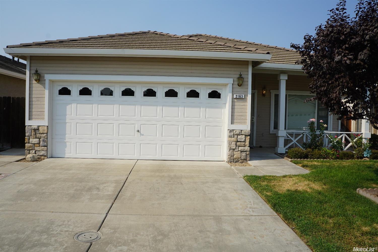 2163 Spring Blossom Ln, Turlock, CA 95382 photo 3