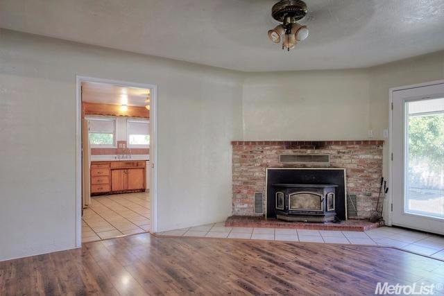 15465 French Camp Rd, Ripon, CA 95366 photo 4