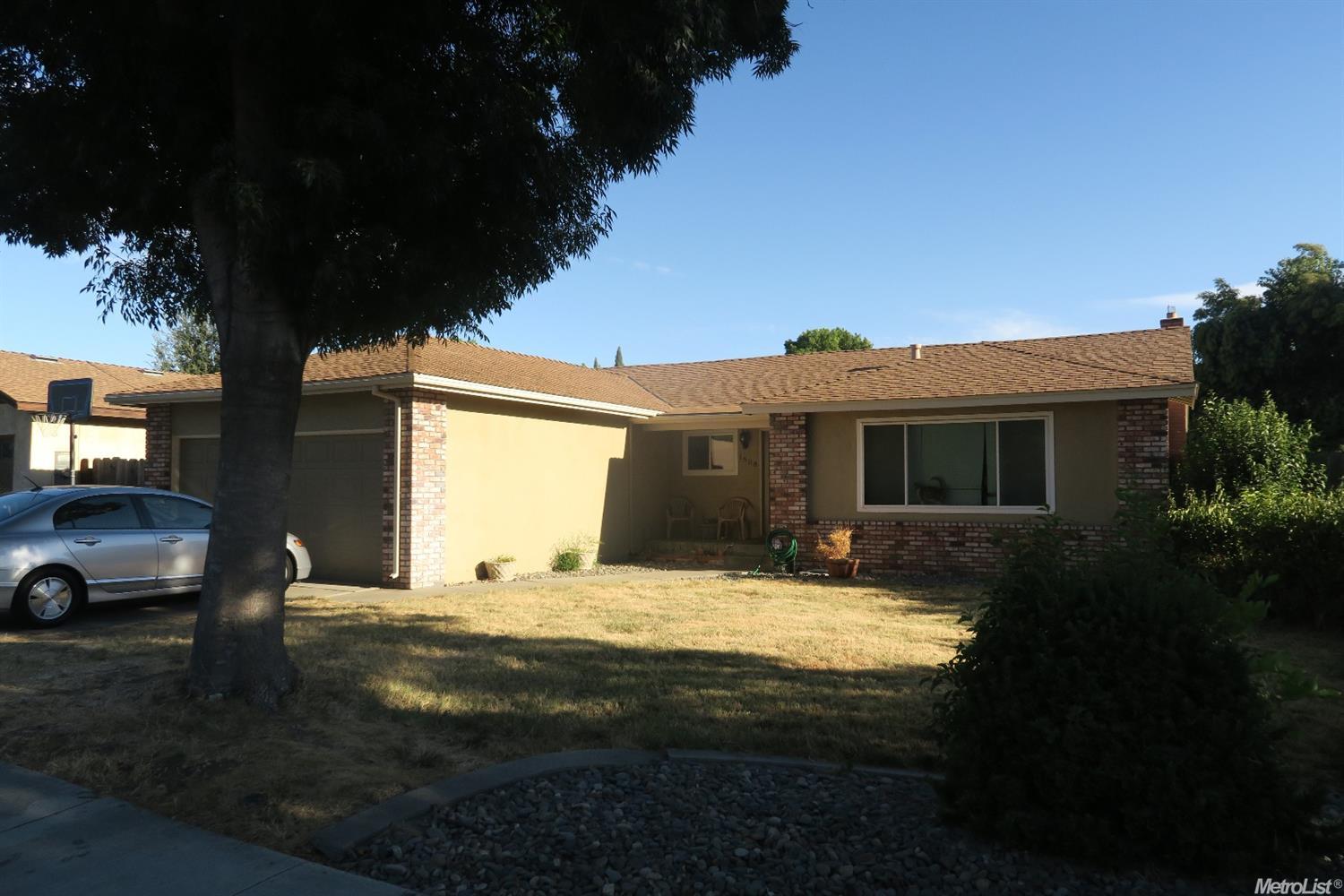 1508 Duckart Way, Modesto, CA 95355 photo 2