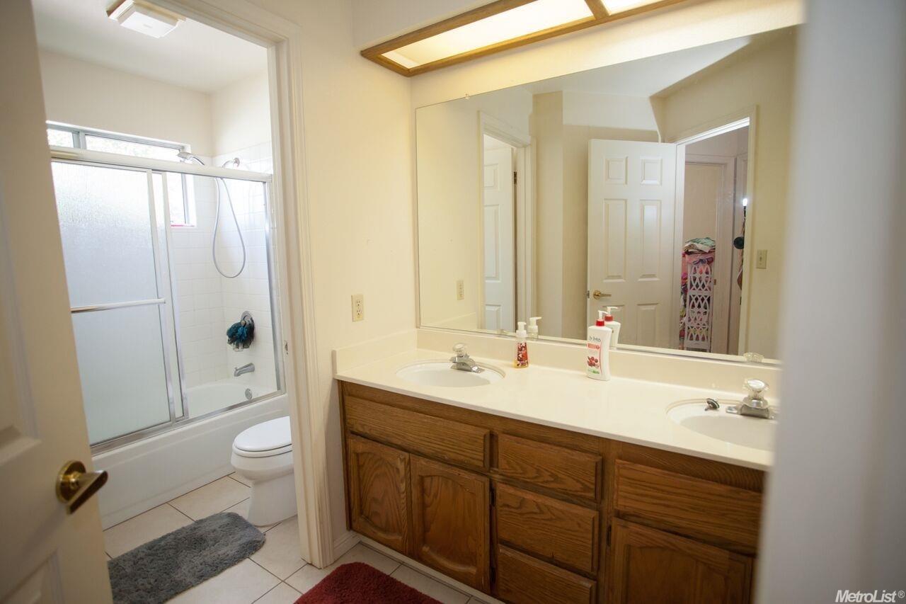 1860 Blueberry Ct, Tracy, CA 95376 photo 20