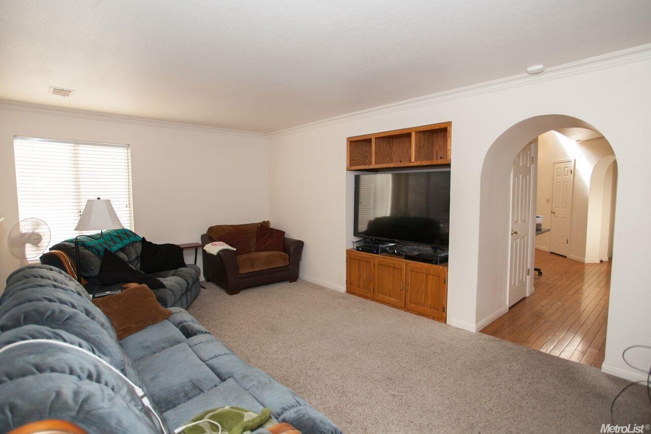 1860 Blueberry Ct, Tracy, CA 95376 photo 8