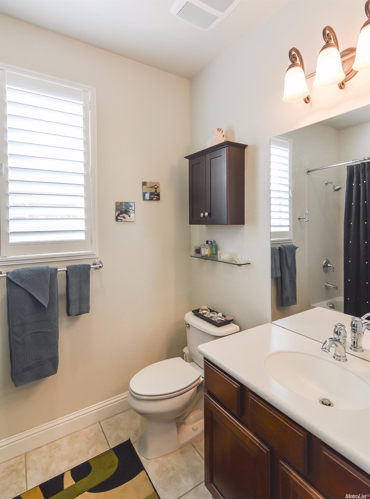 2396 Rose Briar Pl, Manteca, CA 95336 photo 9