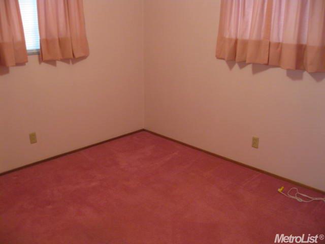 909 Runyan Dr, Turlock, CA 95382 photo 11