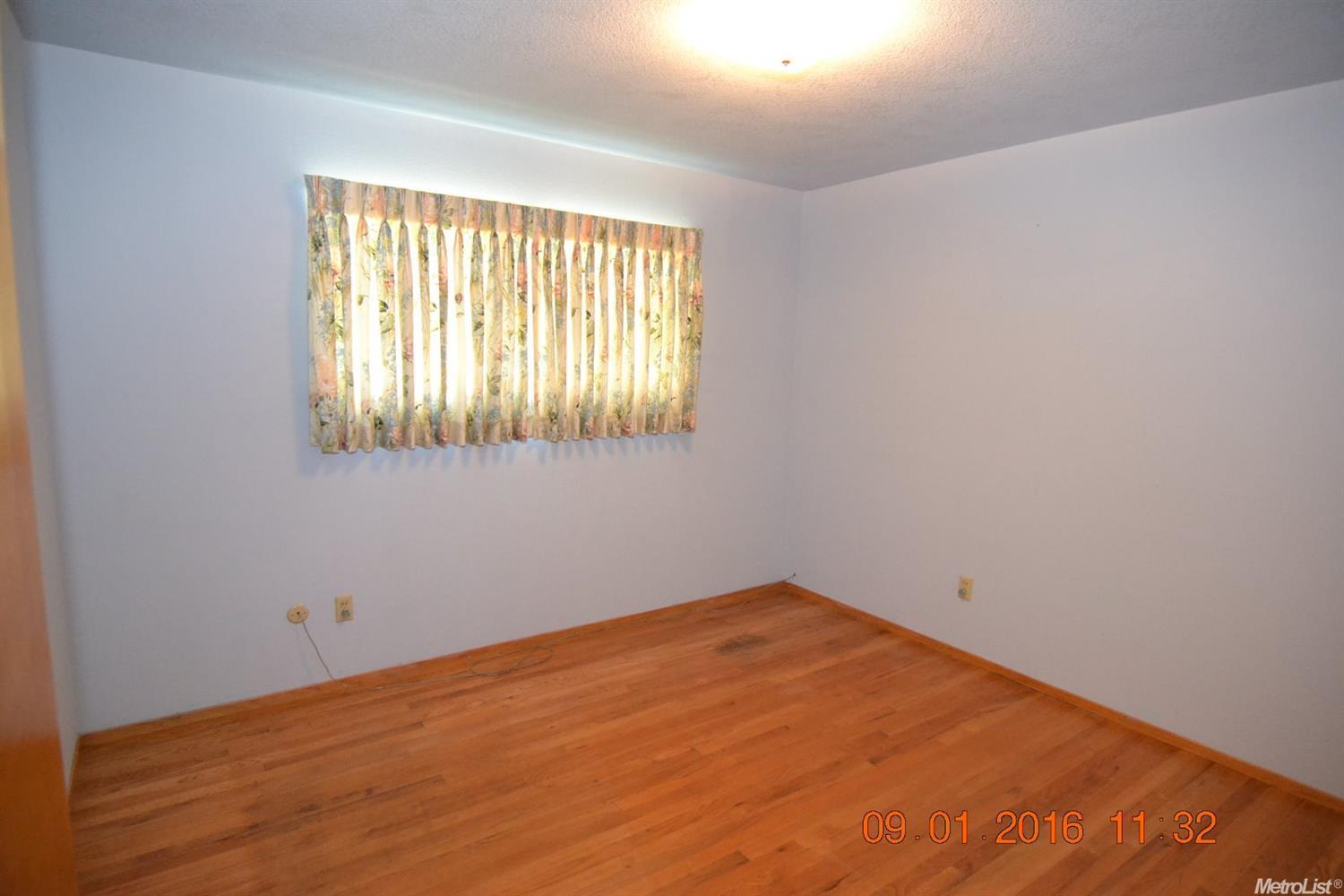 1021 Rose Ave, Modesto, CA 95355 photo 11