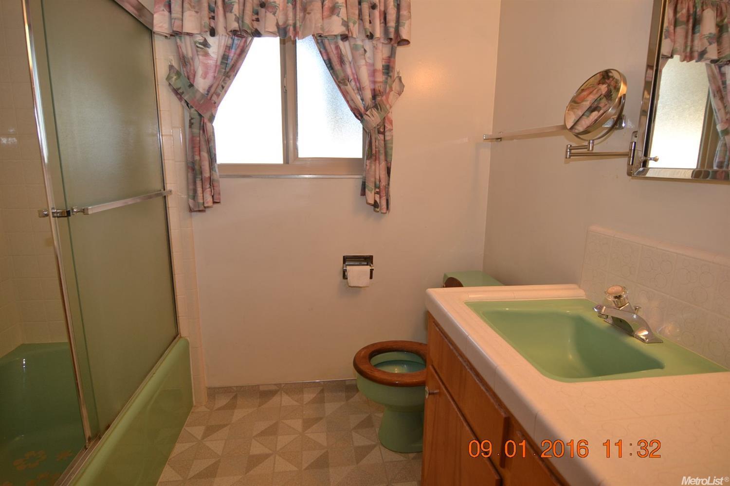 1021 Rose Ave, Modesto, CA 95355 photo 10