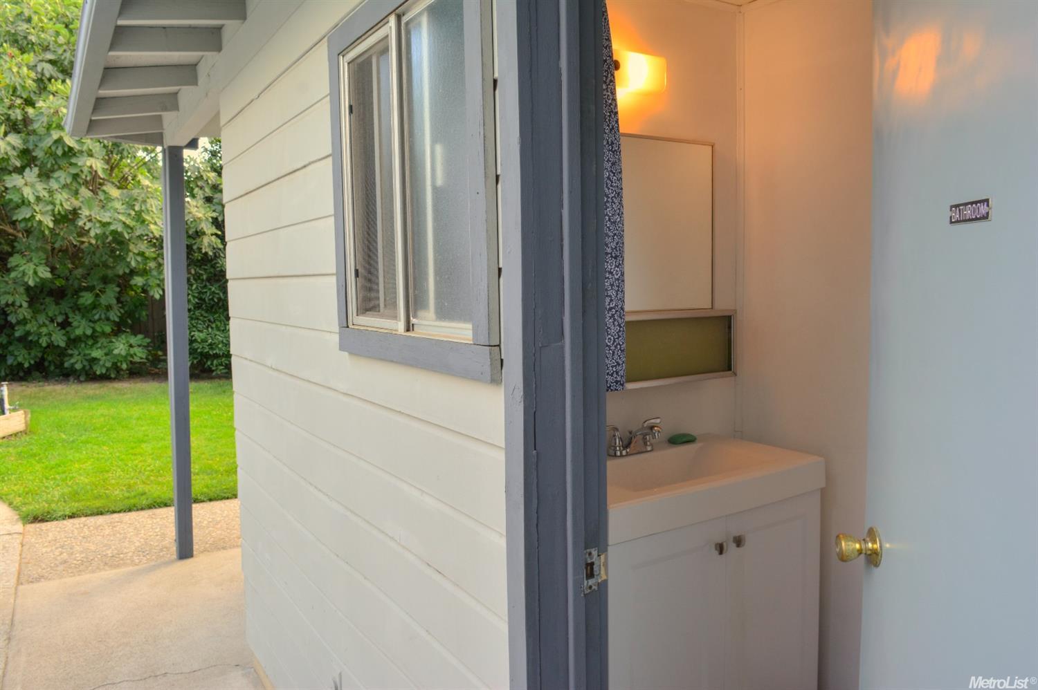 1724 Robbie Ave, Modesto, CA 95350 photo 24