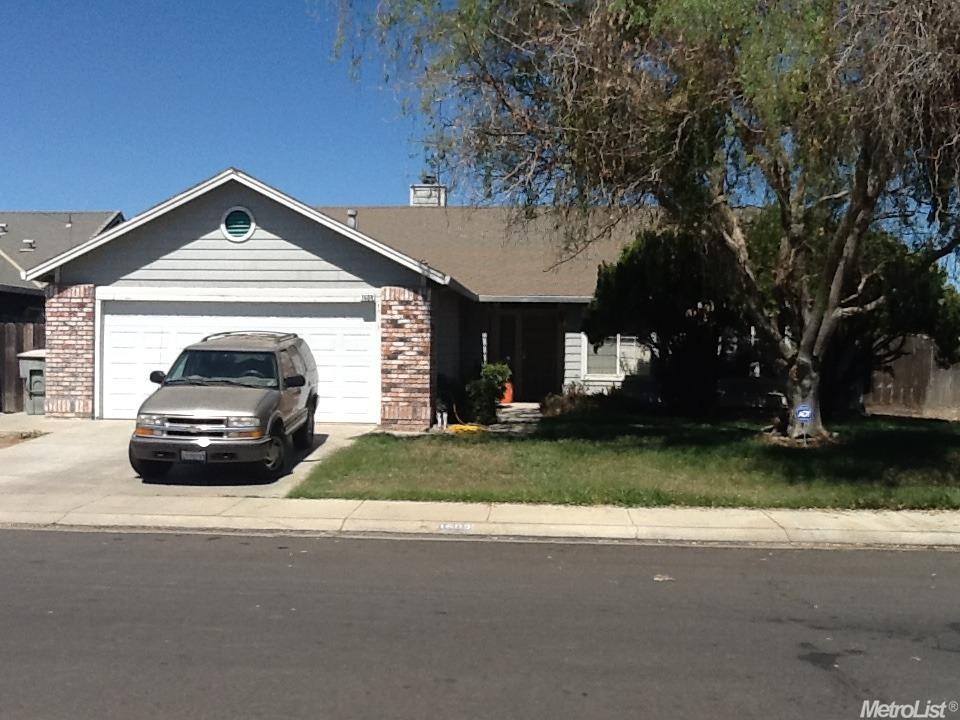 1609 Hito Dr, Patterson, CA 95363 photo 1