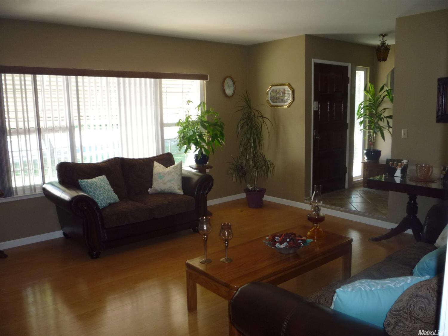 1505 E Orangeburg Ave, Modesto, CA 95355 photo 4