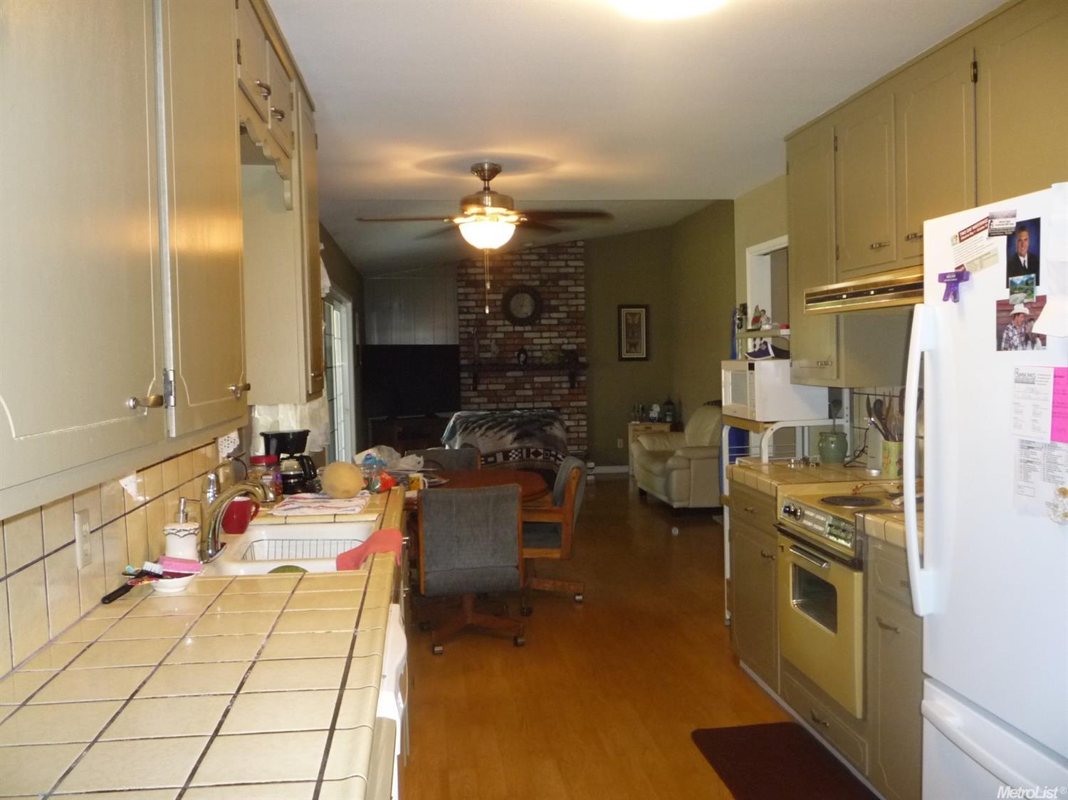 1505 E Orangeburg Ave, Modesto, CA 95355 photo 10
