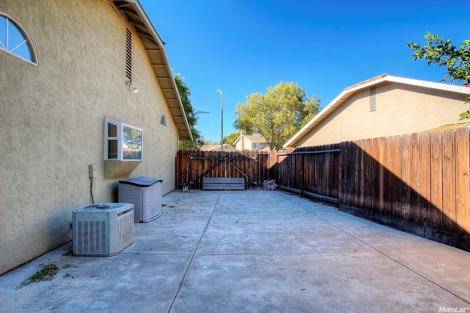 1660 Reyes Ln, Tracy, CA 95376 photo 12