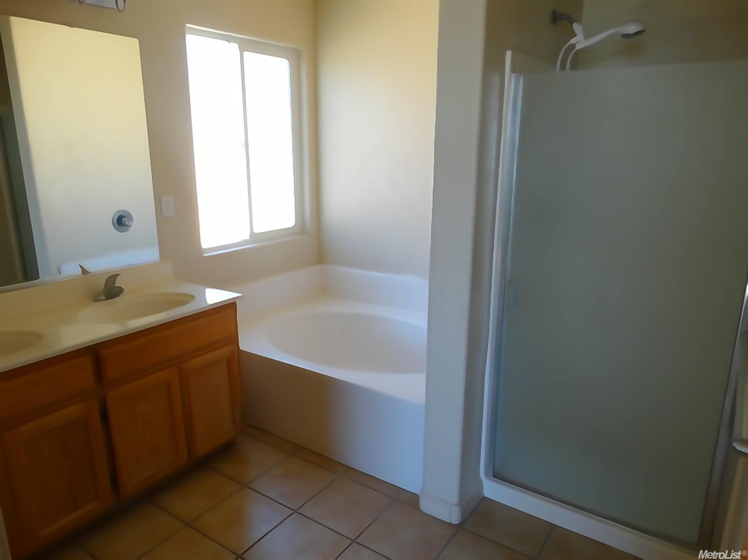 5602 Pierce Ln, Riverbank, CA 95367 photo 13