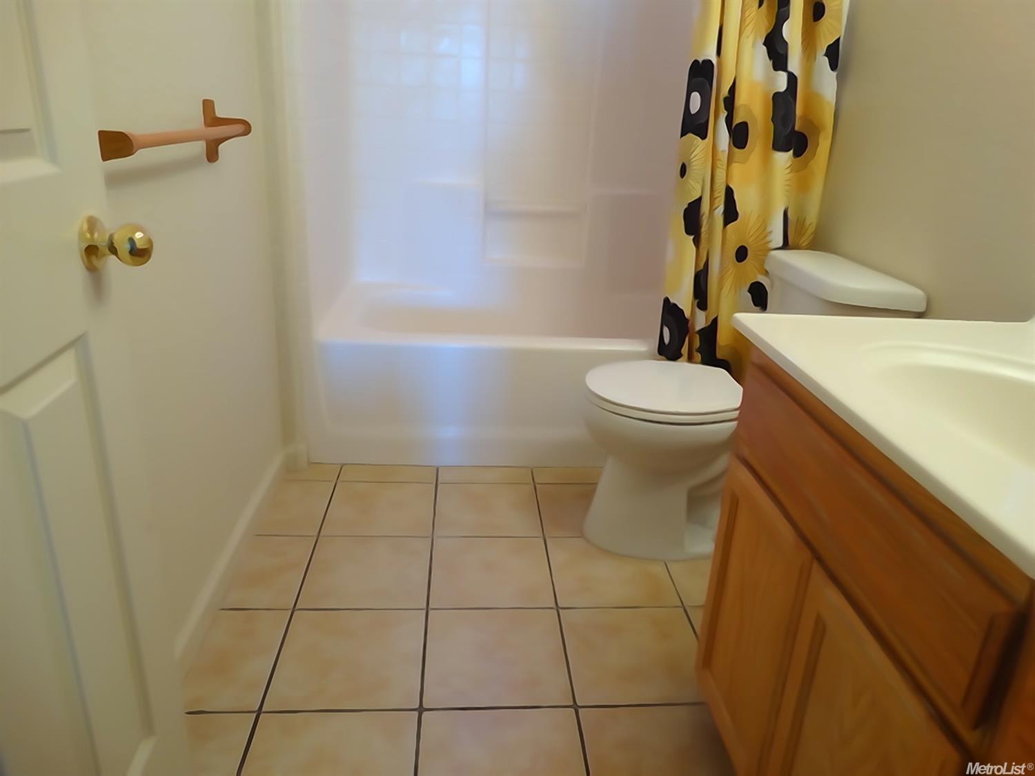 5602 Pierce Ln, Riverbank, CA 95367 photo 11