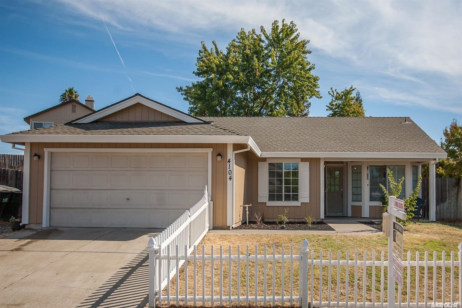 4104 Dumars Ct, Antelope, CA 95843 photo 2