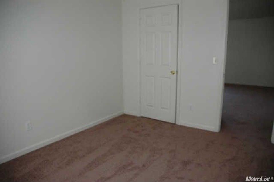 2236 Beachwood Dr, Merced, CA 95348 photo 4