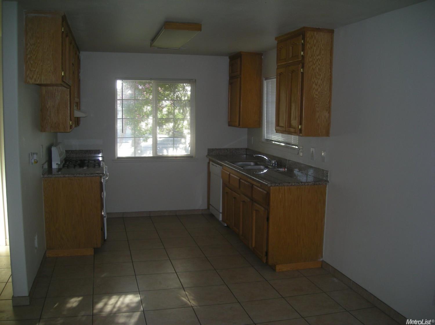 2236 Beachwood Dr, Merced, CA 95348 photo 15