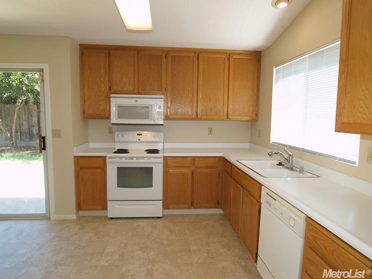 1108 Citrus Ct, Modesto, CA 95350 photo 9