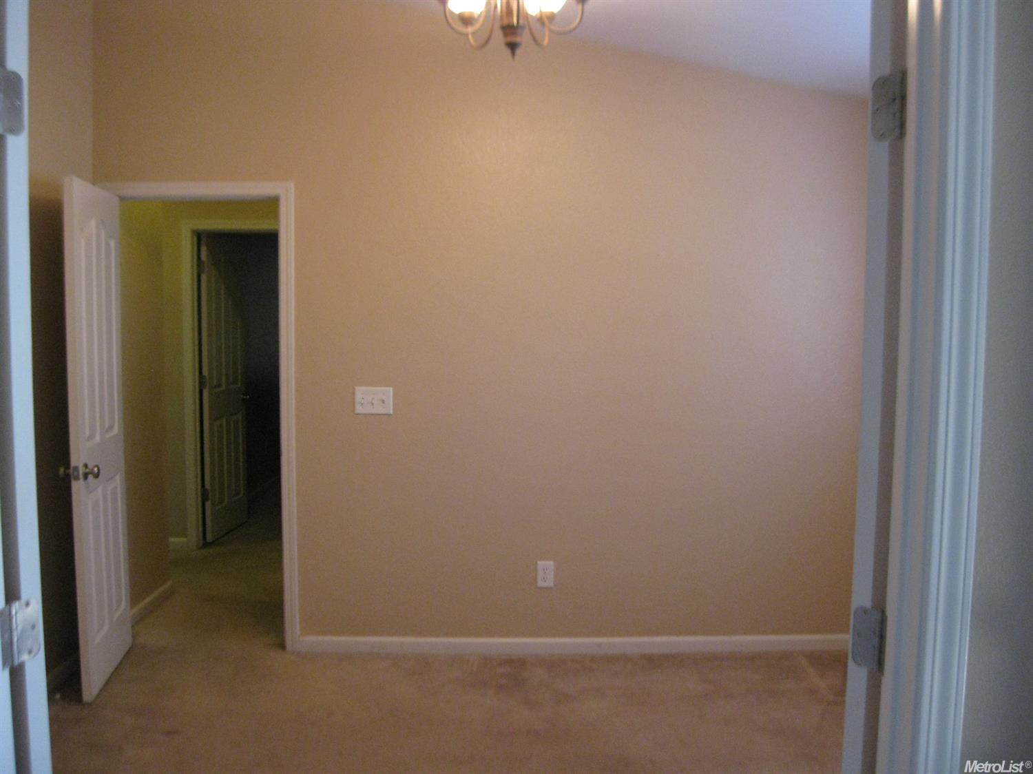 702 Carpenter Way, Wheatland, CA 95692 photo 11