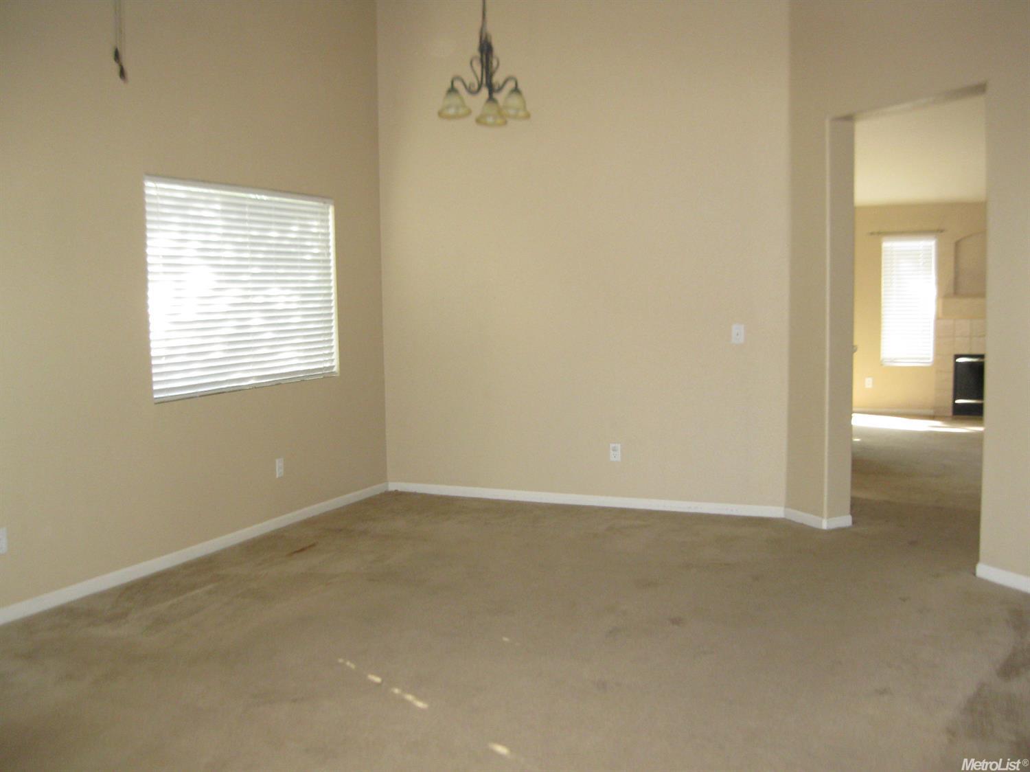 702 Carpenter Way, Wheatland, CA 95692 photo 9