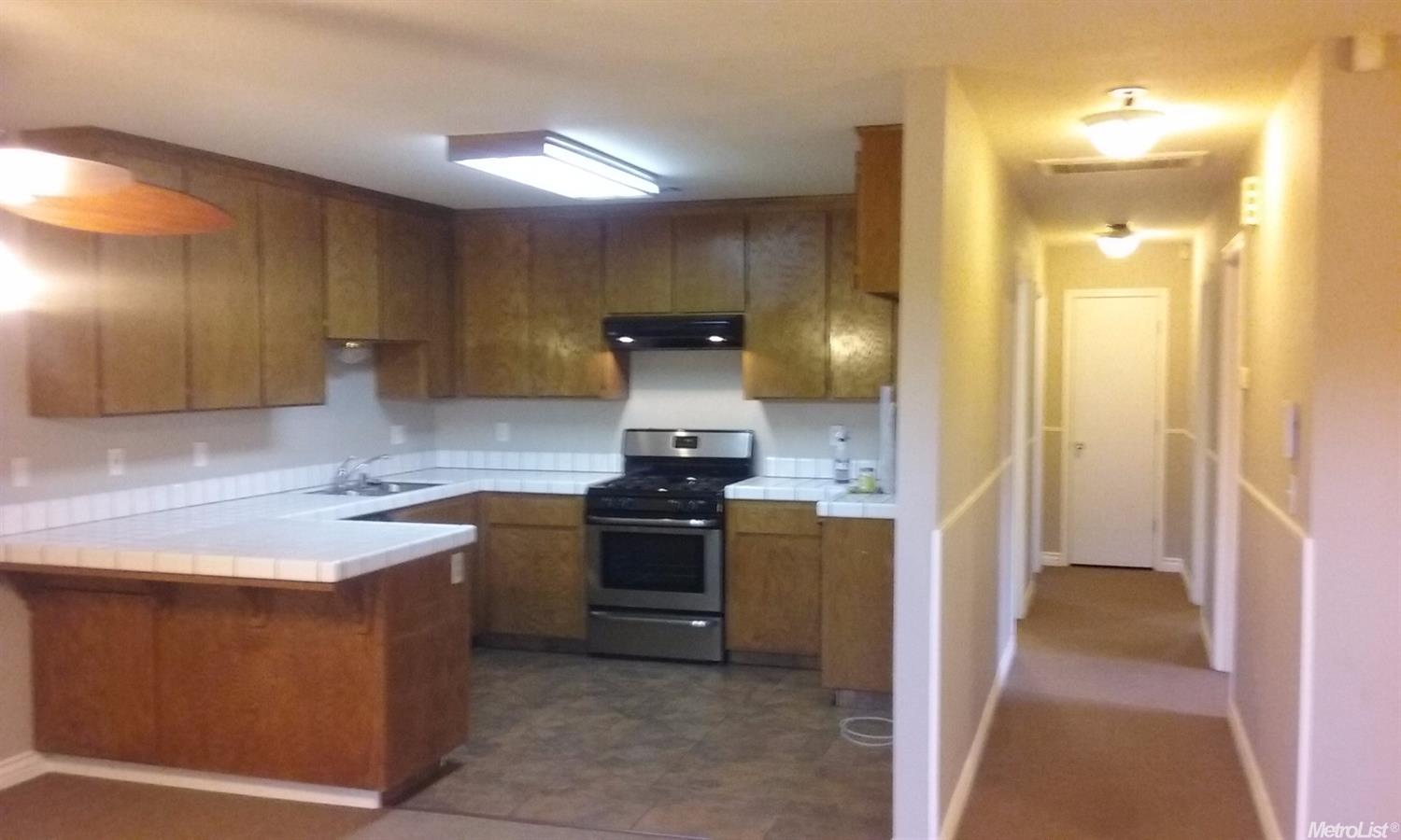 Undisclosed, Stockton, CA 95215 photo 11
