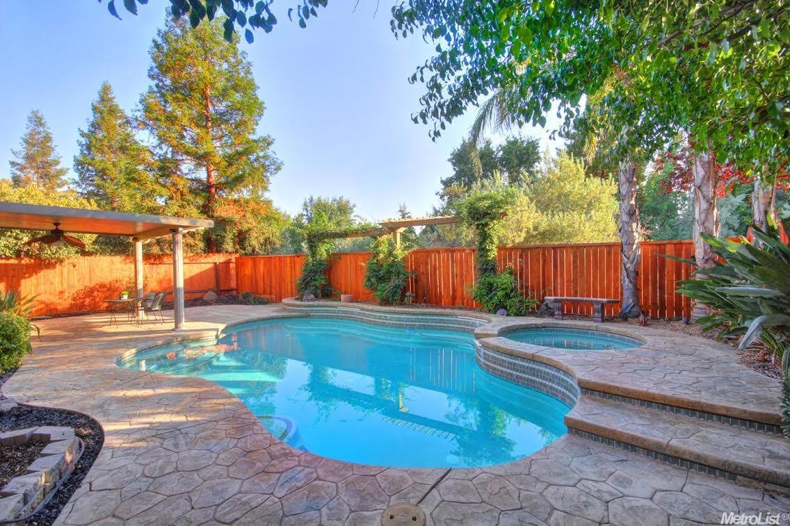 137 Keller Cir, Folsom, CA 95630 photo 24
