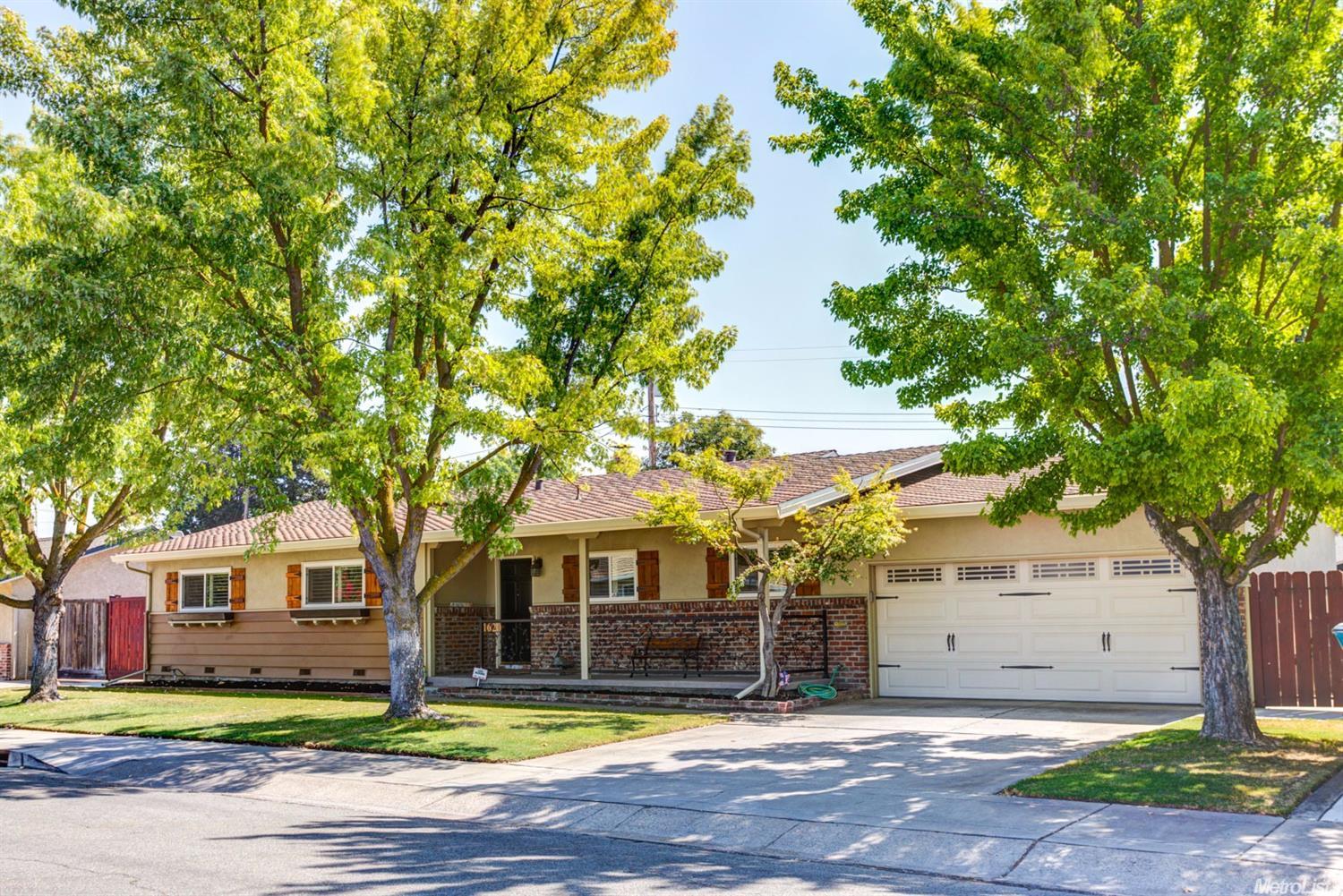 1620 Corbin Ln, Lodi, CA 95242 photo 1