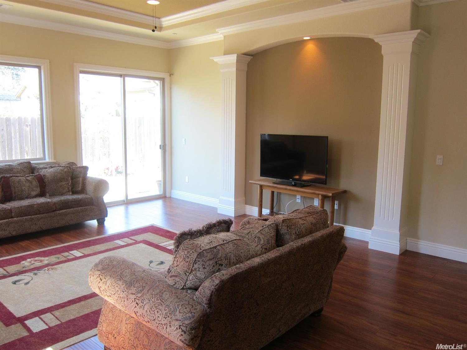3831 Olive Ln, Carmichael, CA 95608 photo 10