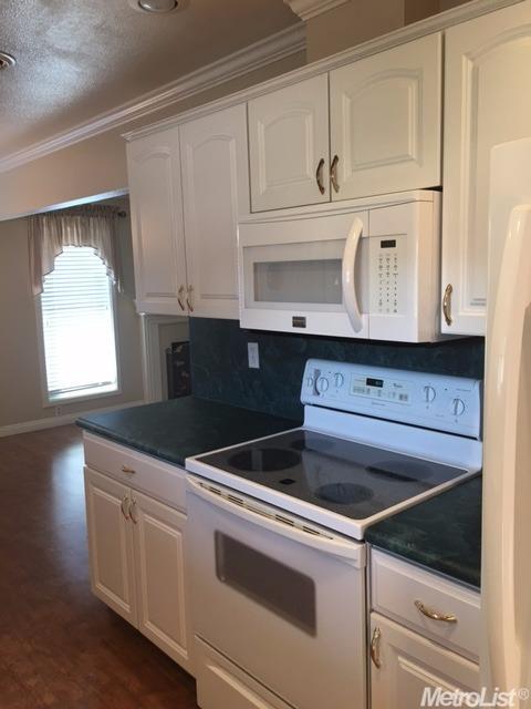 511 Fir Ct, Ripon, CA 95366 photo 5