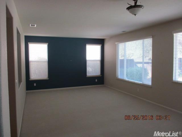 780 Everglades Ln, Tracy, CA 95377 photo 4