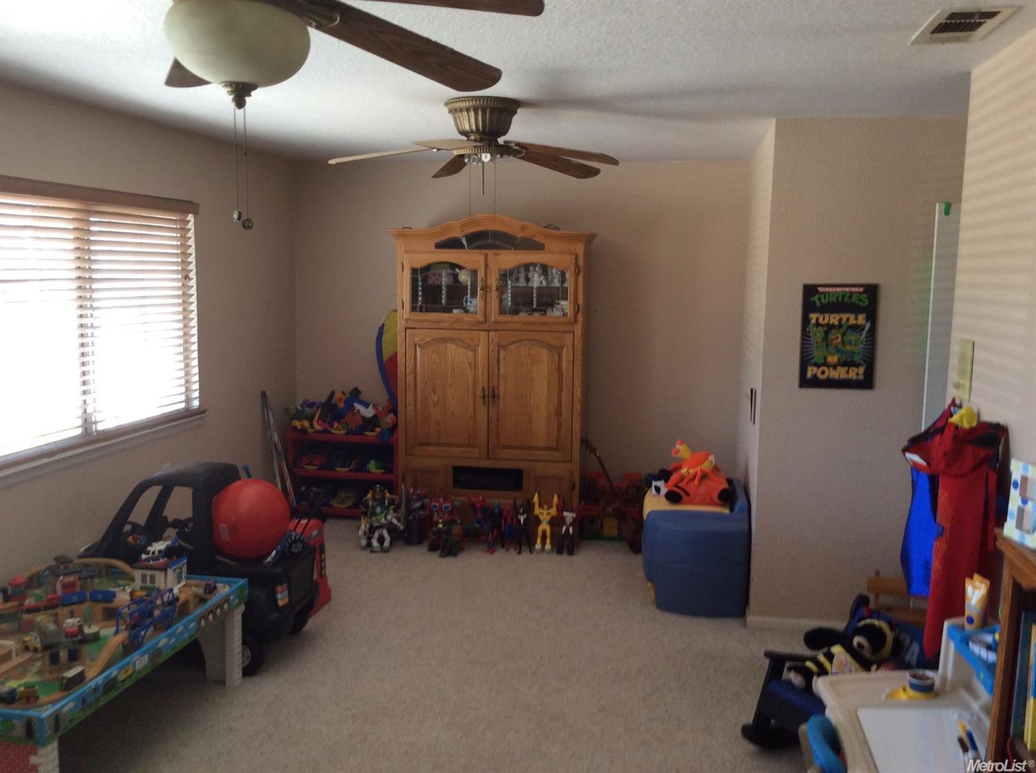 1042 Hatchcover Pl, Manteca, CA 95337 photo 21