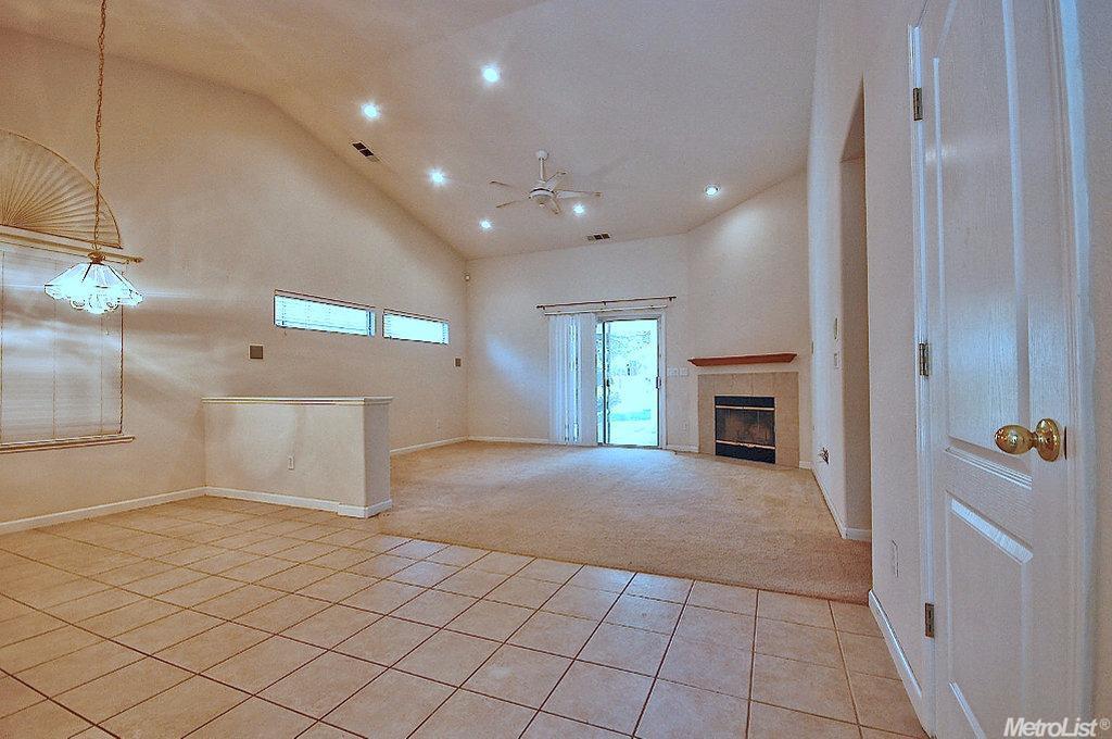2351 Typhoon Dr, Turlock, CA 95380 photo 9