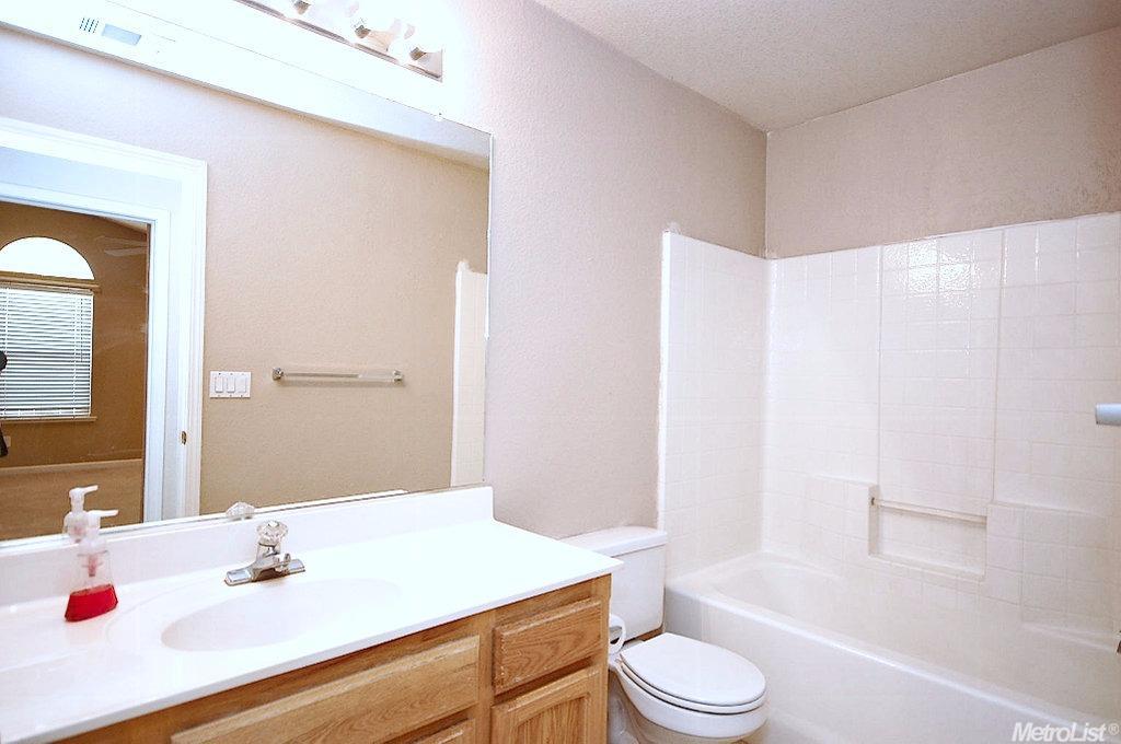 2351 Typhoon Dr, Turlock, CA 95380 photo 15