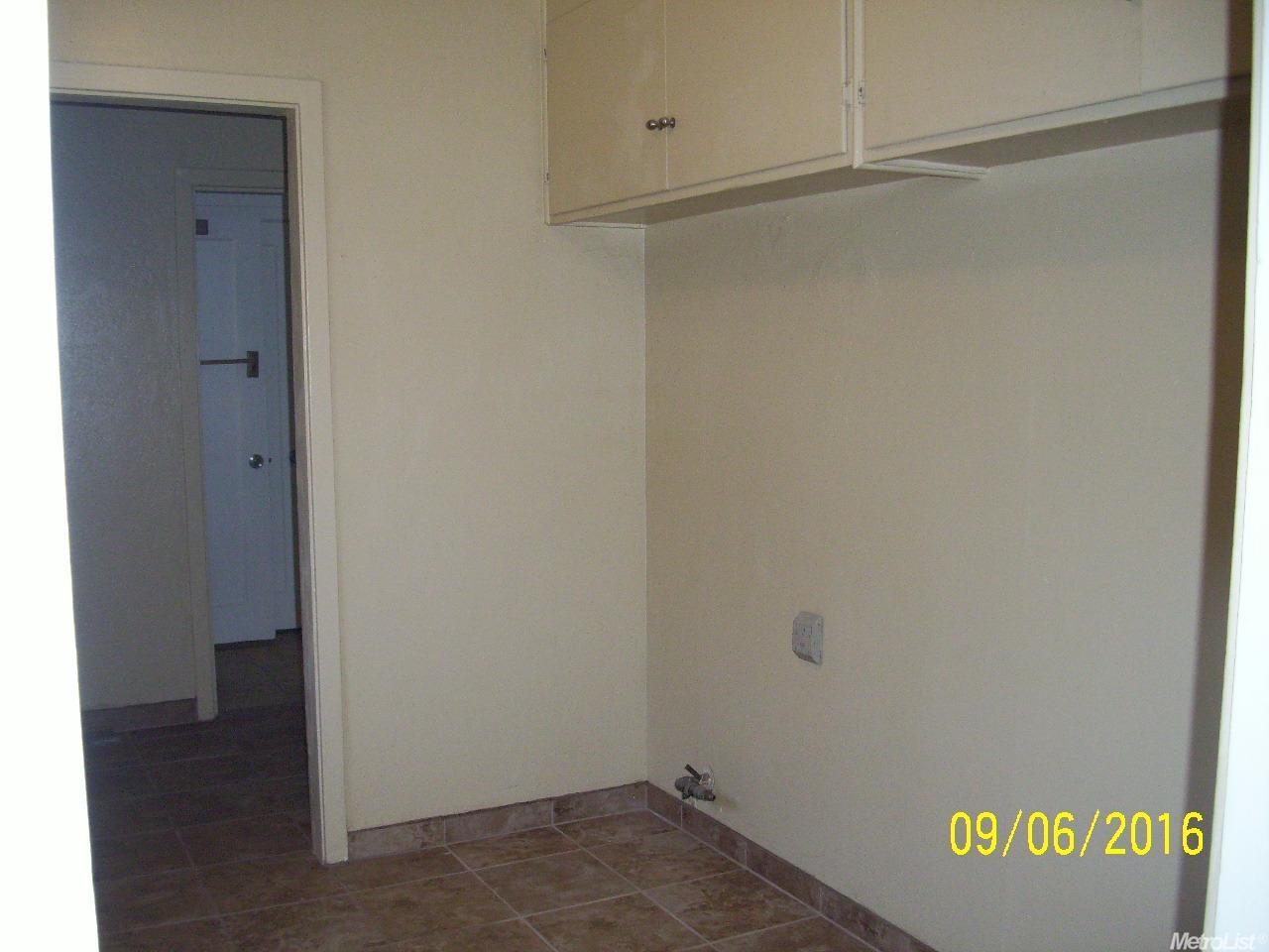 1404 Del Monte Ave, Modesto, CA 95350 photo 9
