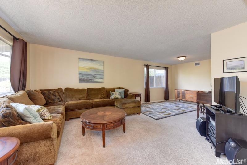 5098 Patti Jo Dr, Carmichael, CA 95608 photo 4