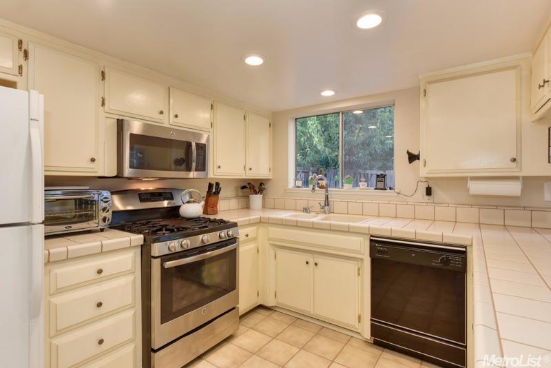 5098 Patti Jo Dr, Carmichael, CA 95608 photo 10