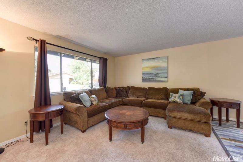 5098 Patti Jo Dr, Carmichael, CA 95608 photo 3