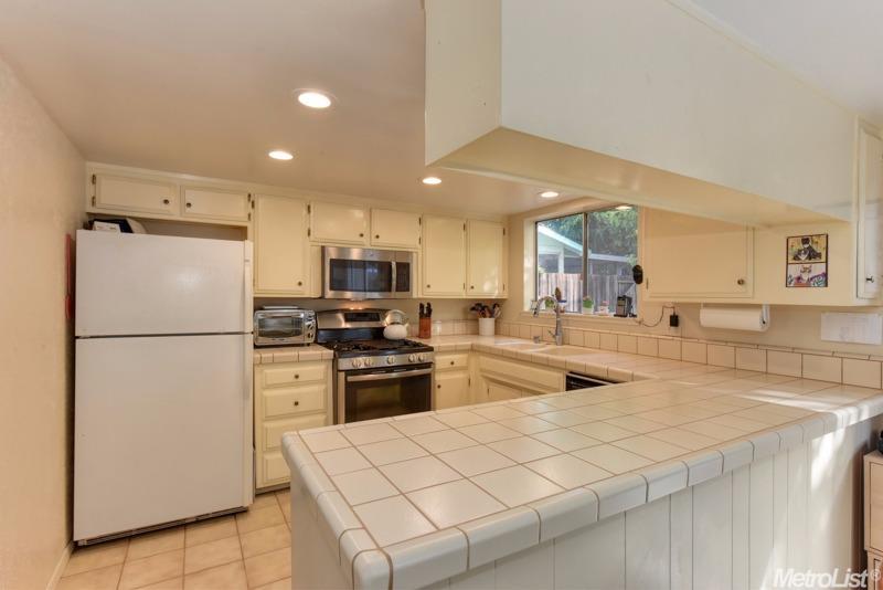 5098 Patti Jo Dr, Carmichael, CA 95608 photo 9