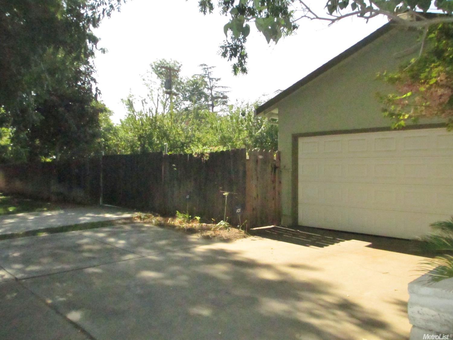 1927 Mount Vernon Dr, Modesto, CA 95350 photo 5