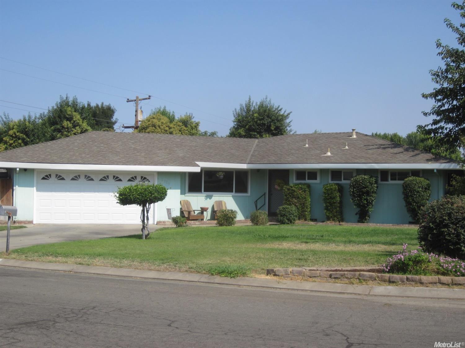 2115 Cedar Crest Dr, Merced, CA 95340 photo 1