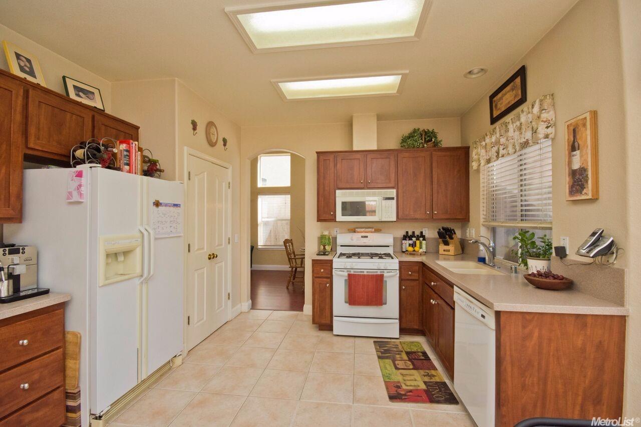 9268 Palmerson Dr, Antelope, CA 95843 photo 7
