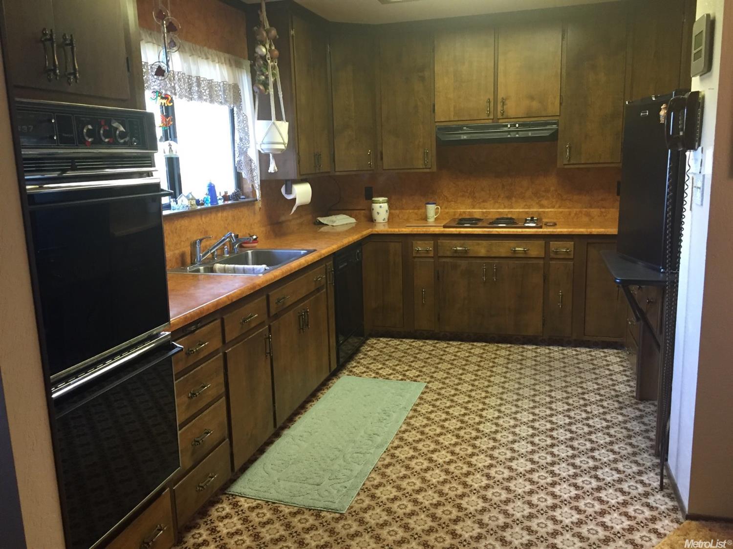 12180 Peach Ln, Wilton, CA 95693 photo 5