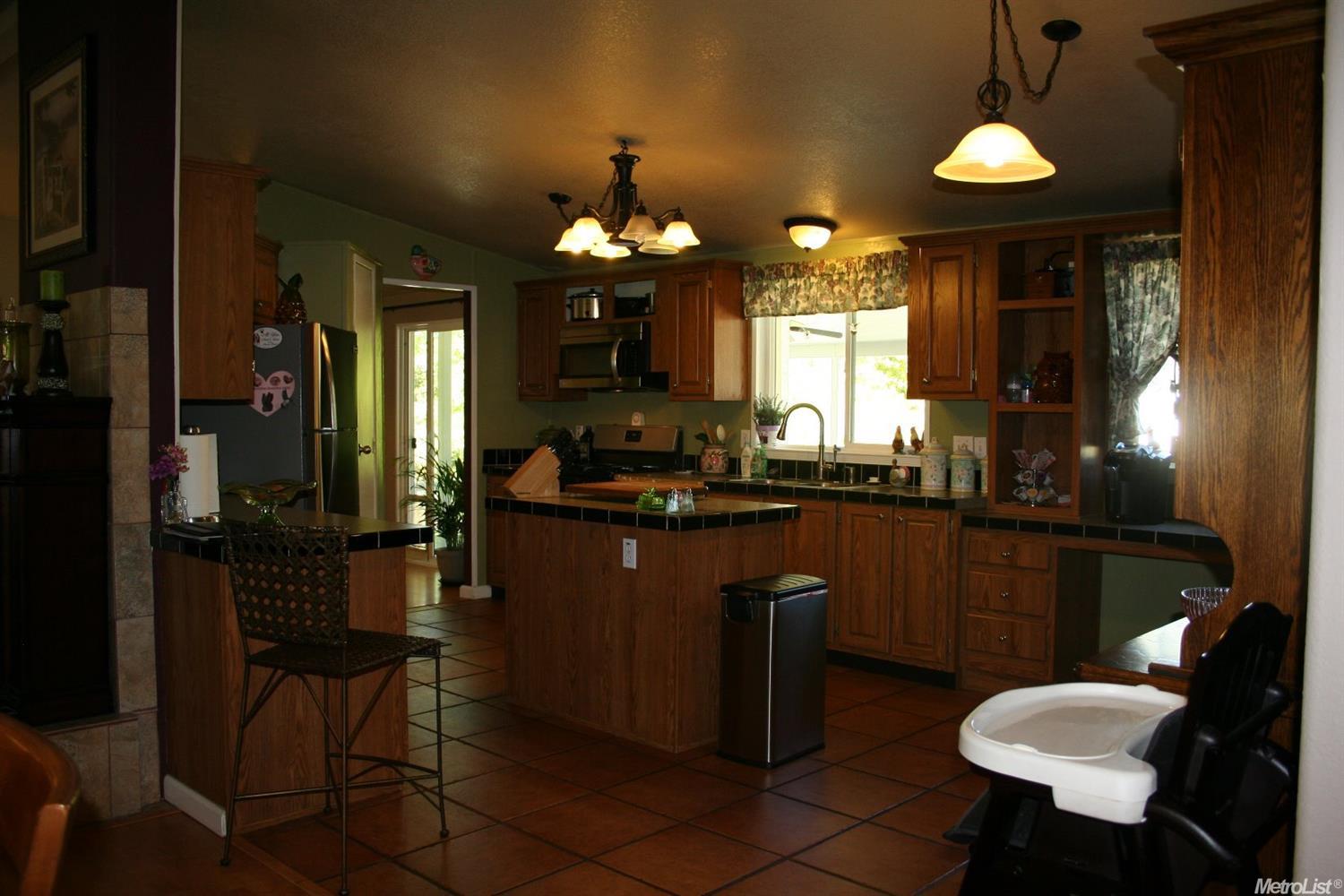 26952 N Thornton Rd, Thornton, CA 95686 photo 6