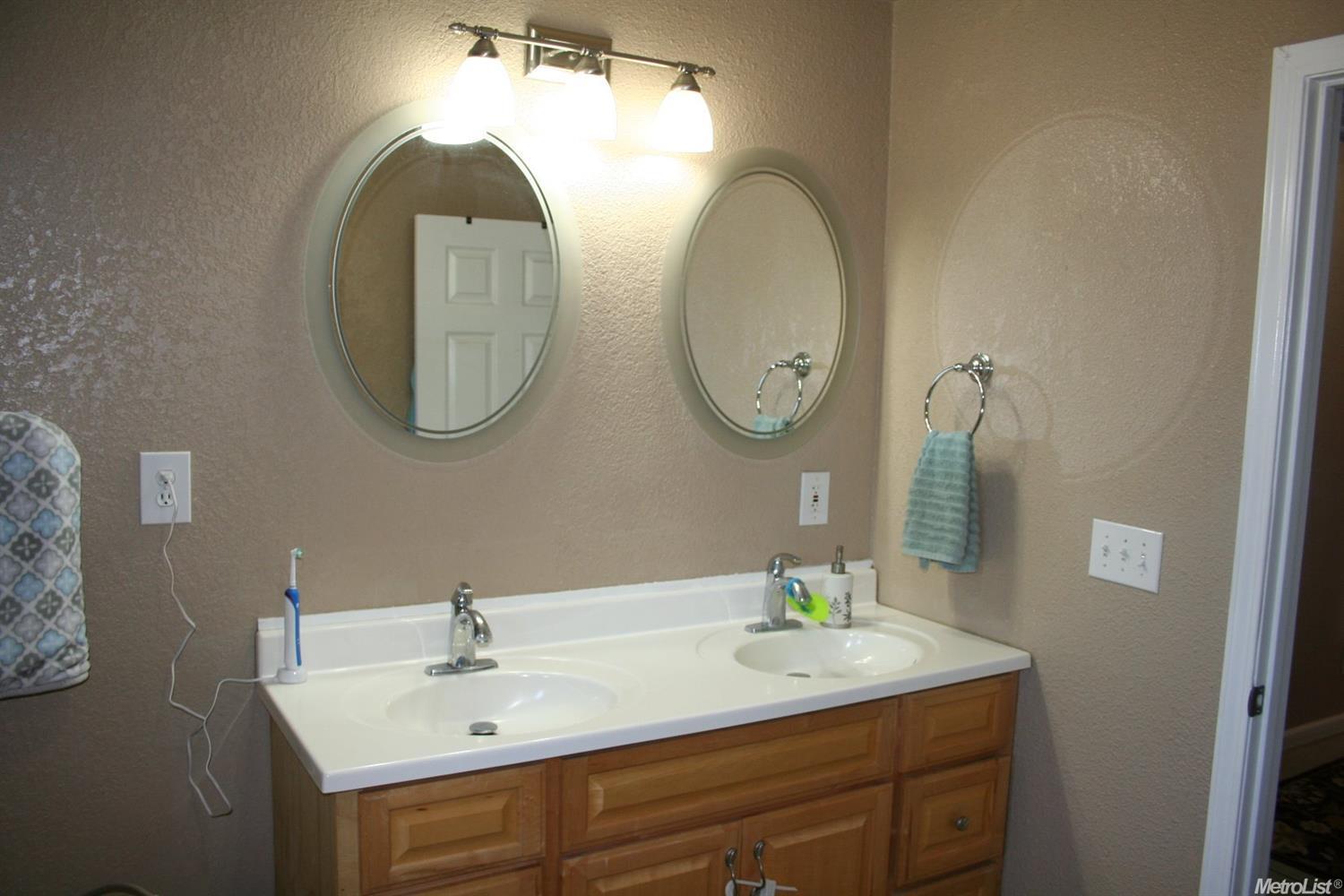26952 N Thornton Rd, Thornton, CA 95686 photo 23