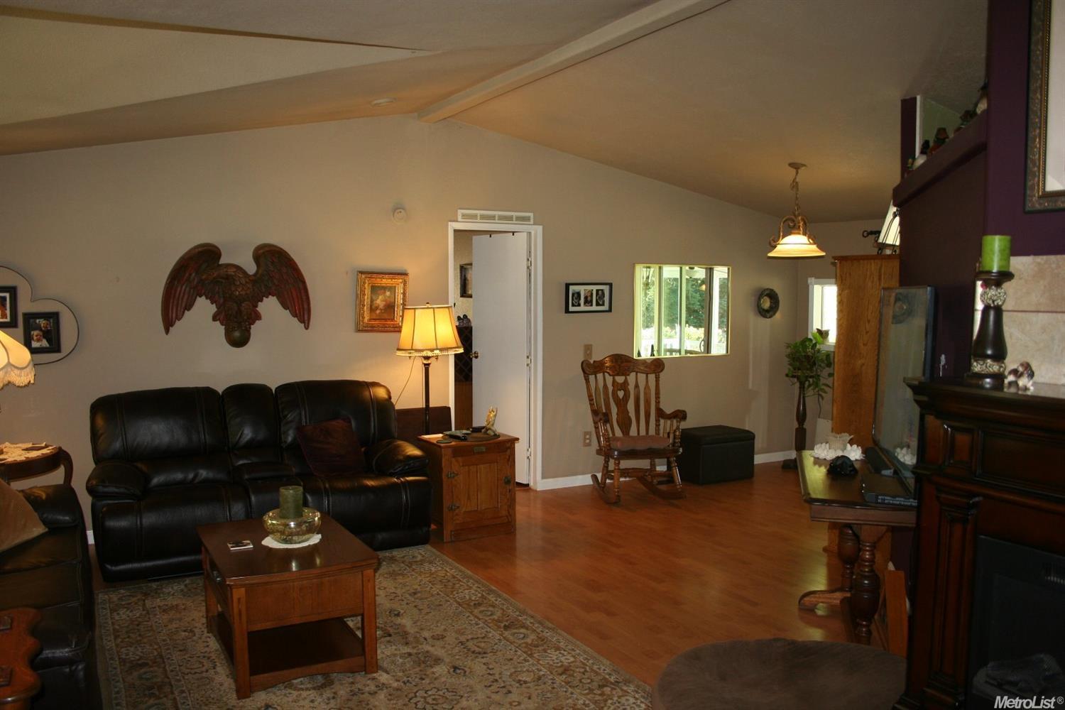 26952 N Thornton Rd, Thornton, CA 95686 photo 4