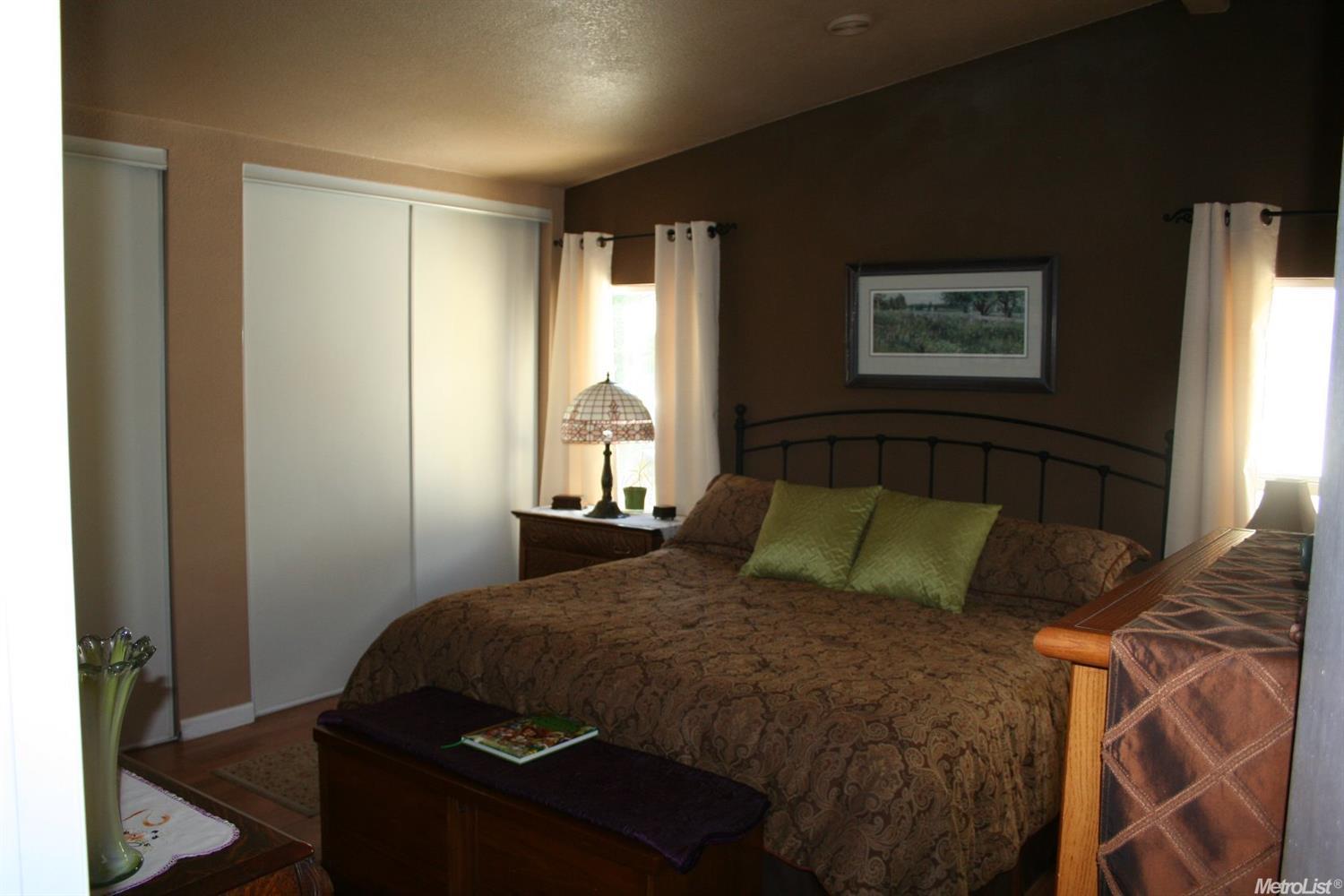 26952 N Thornton Rd, Thornton, CA 95686 photo 12